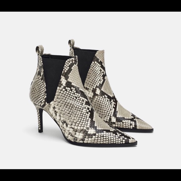 NWT ZARA Snakeskin print leather ankle booties - Picture 5 of 6